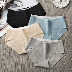 Women Seamless Striped Briefs
